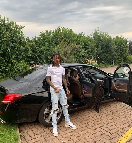 Swae Lee showing his Luxurious car, InstagramSwae Lee showing his Luxurious car, Instagram