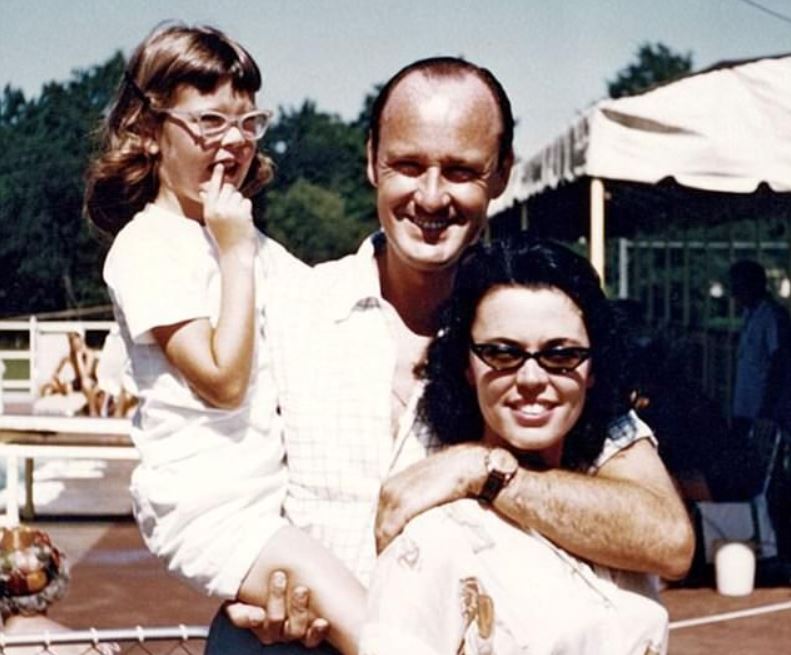 Childhood photo of Joan Celia Lee with her late parents.