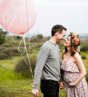 Jen Lilley with her husband, Jason Wayne.