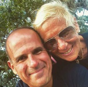 Image:Marcus Lemonis with his wife
