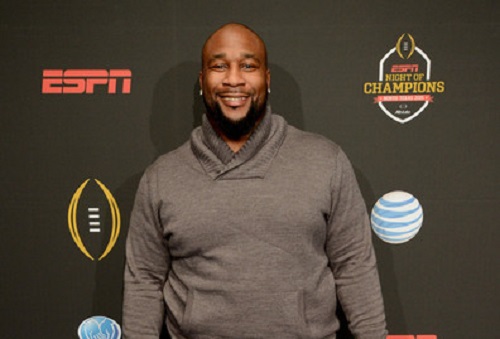 Marcus Spears Net Worth, Age, Height, Married, Wife, Children & House