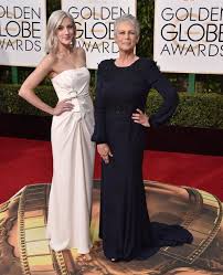 Annie with her mother Jamie in Golden Globe Award function