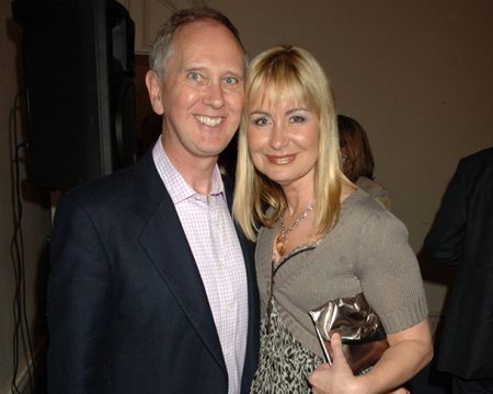 Sian Lloyd and her former husband Jonathan Ashman. former husband, partner, ex-husband, wedding photos, marriage ceremony pictures, nuptials image, wedding photos