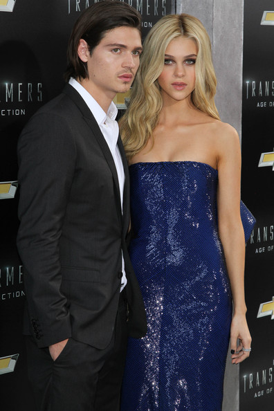 Nicola Peltz  and her brother William Peltz