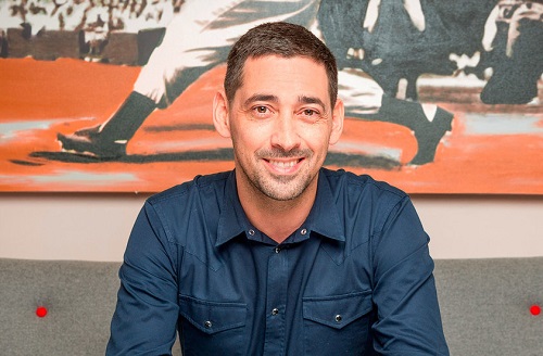 Colin Murray Bio, Age, Height, Net Worth, Wife, & Podcast