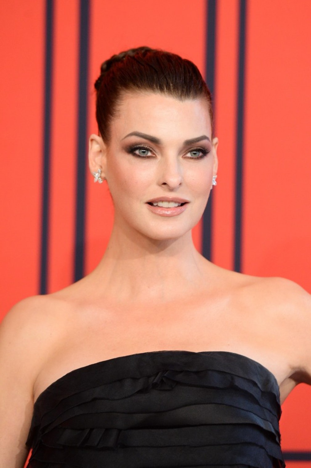 Linda Evangelista Bio, Age, Son, Height, Married, & Husband
