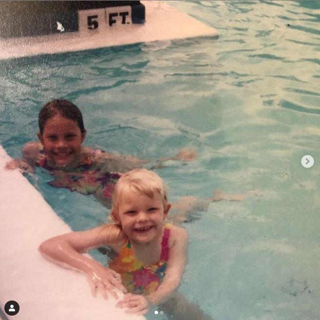 Childhood photo of Kelly Nash with her sister, Kaitlyn Nash.