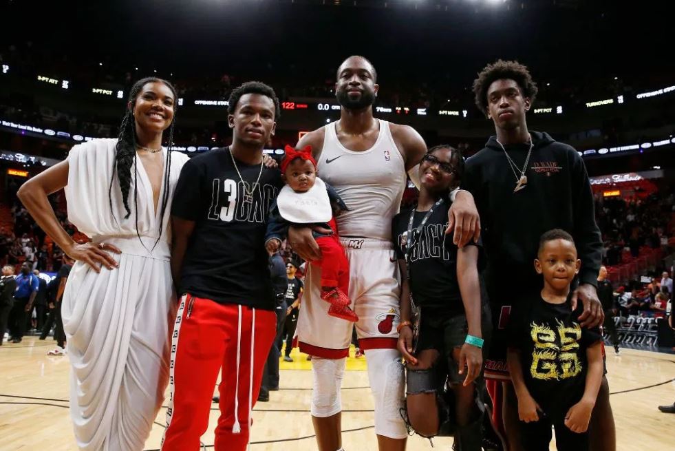 Photo of Zaire Blessing Dwayne Wade's family.