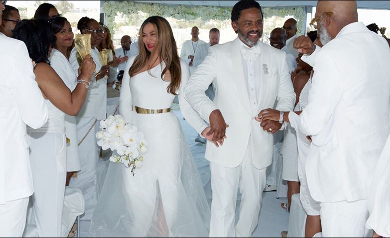 Richard Lawson and Tina Knowles' wedding ceremony.