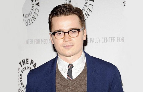 Dan Byrd Bio, Age, Net Worth, Movies, Girlfriend, & Married