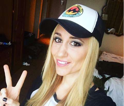 Vanessa Rousso Bio, Age, Height, Poker, Net Worth and Married