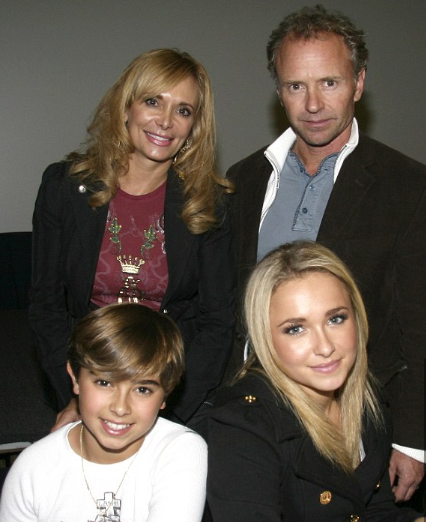 skip panettiere with his family member