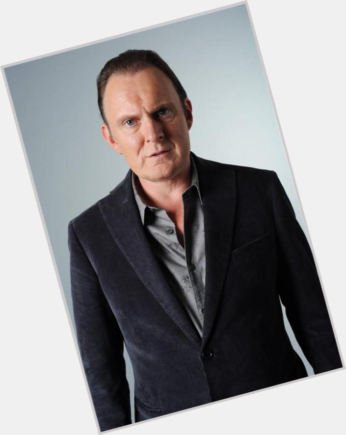 Robert Glenister