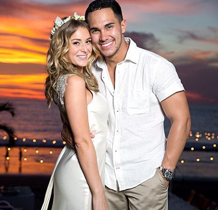 Alexa PenaVega and her spouse Carlos PenaVega on their wedding