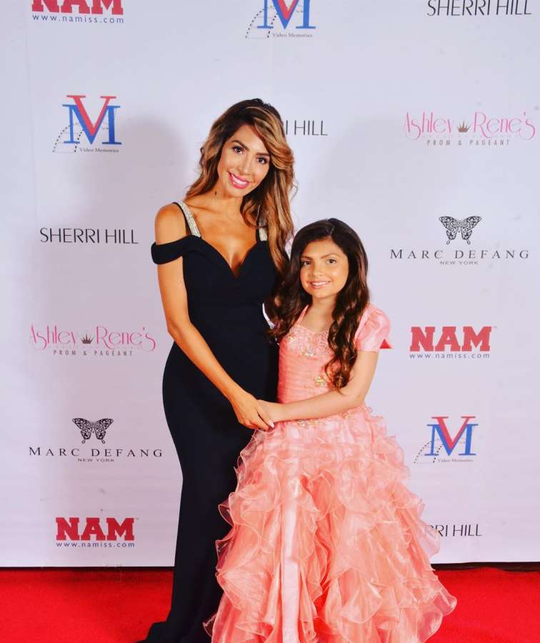 Derek Underwood's girlfriend, Farrah Abraham and his daughter, Sophia Laurent.