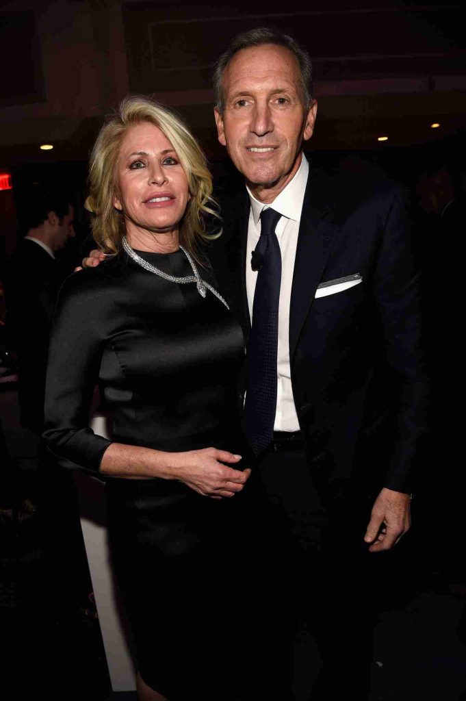 Howard Schultz with his wife, Sheri Kersch.