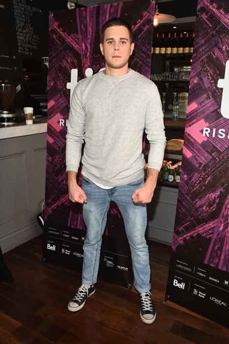 Jared Abrahamson Age, Bio, Net Worth, Married, Movies & Personal Life