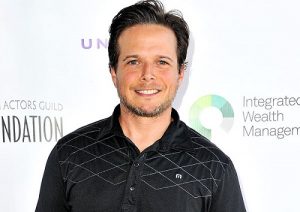 Scott Wolf Wife, Height, Young, Age, 2023, Net Worth, Now