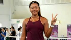 Naomi posing after her victory in Pacific open