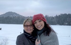 Meryl Davis with her mother