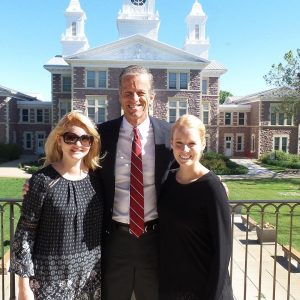 John Thune with his daughters Britanny and Larissa.