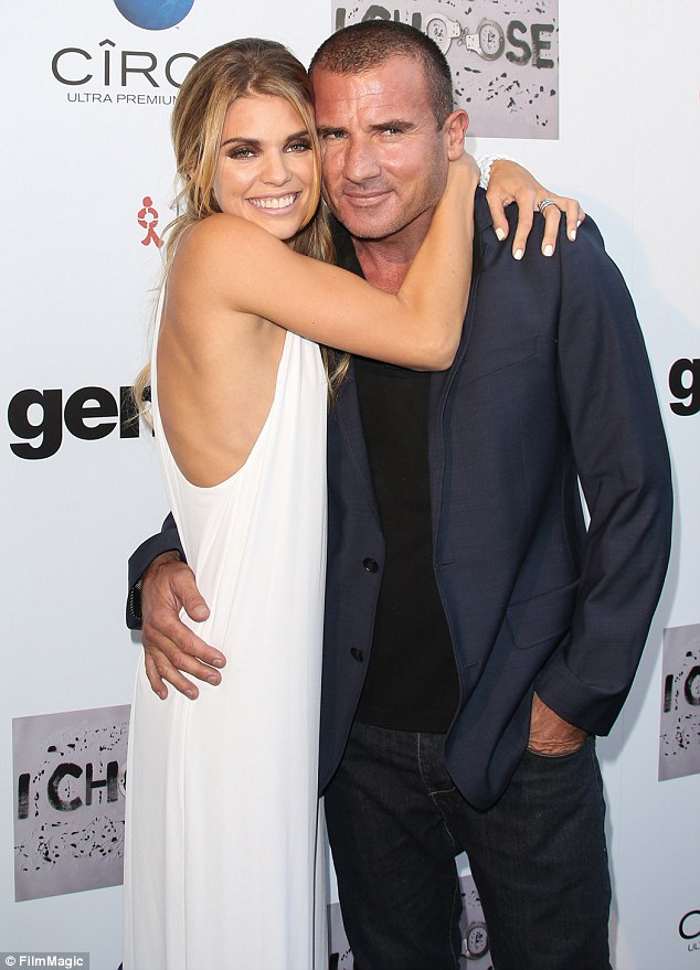 Dominic Purcell and his girlfriend