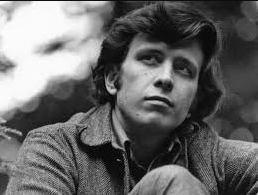 Don McLean Is Currently Daing Girlfriend, Paris Dylan After Two