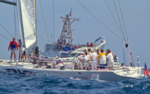 El barco America 3 de Bill Koch que estableció el récord mundial