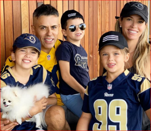 Teddi with her husband, daughter Slate, son Cruz, step-daughter Isabelle, and their late dog Khaleesi