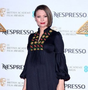MyAnna Buring showed her baby bump on the red carpet