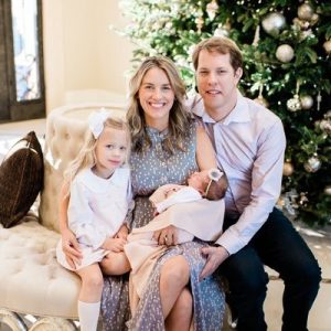 Brad with his wife and two daughter, Scarlett and Autumn.