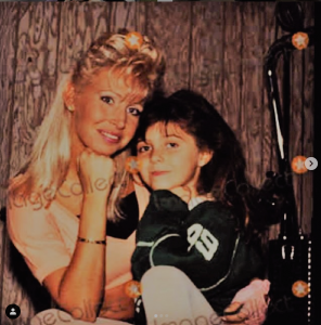 Brittny Gastineau with her beautiful mother, Lisa Gastineau.