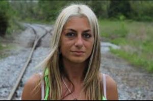 Jessica Samko is married with Derek Smith and has Net Worth of $100k