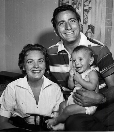 Tony Bennett-Singer painter and father and grandfather of Four.