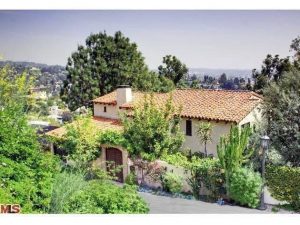 Bryce and Seth sold their house in Hollywood Hill at price $2.445 million.