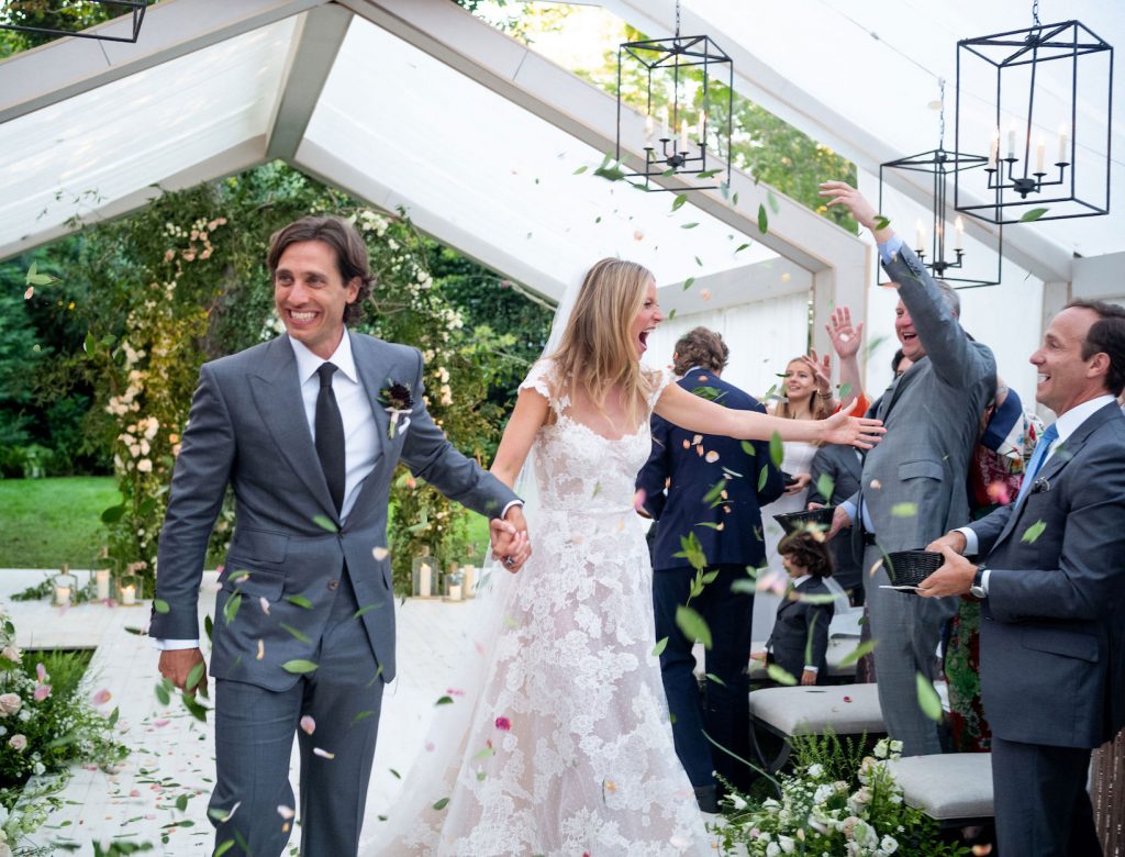 The Glee co-creater Brad Falchuk married twice and has two kids