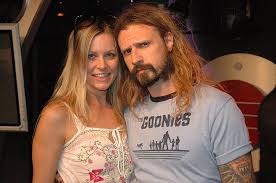 Sheri Moon Zombie with husband Rob