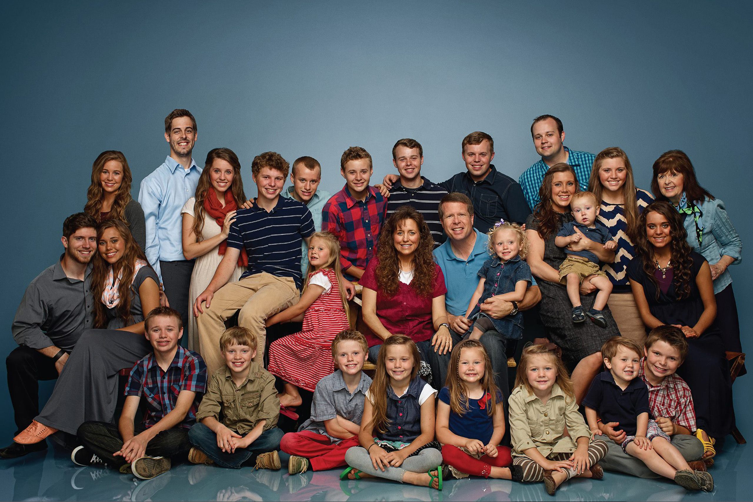Josie Duggar with his family