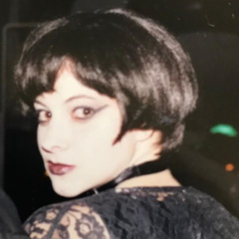 Anna Hillinger - News Colony