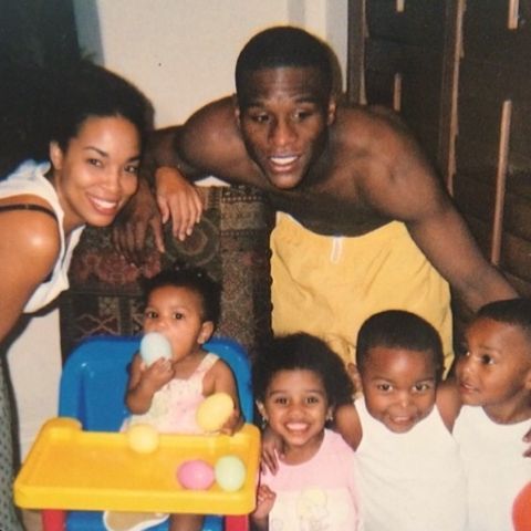 Young Zion Shamaree Mayweather with his mom, dad and siblings