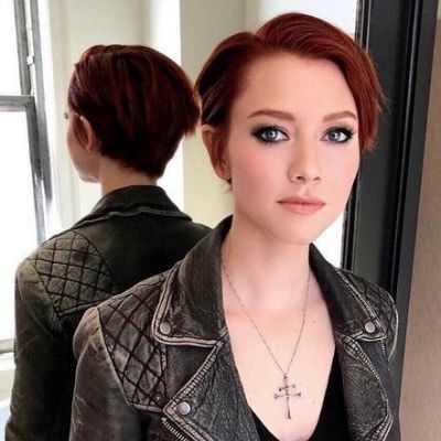 Valorie Curry